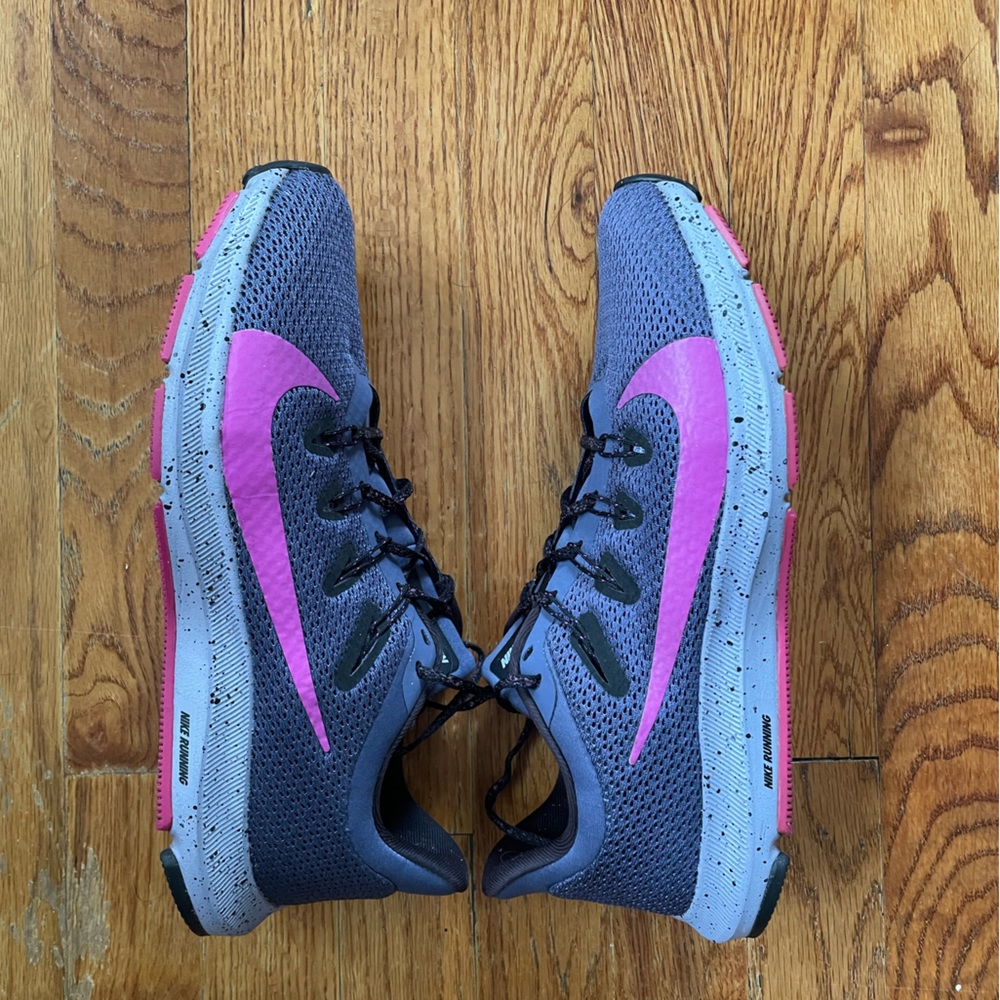 Nike Quest 2 Women’s Running Shoes sz. 9.5